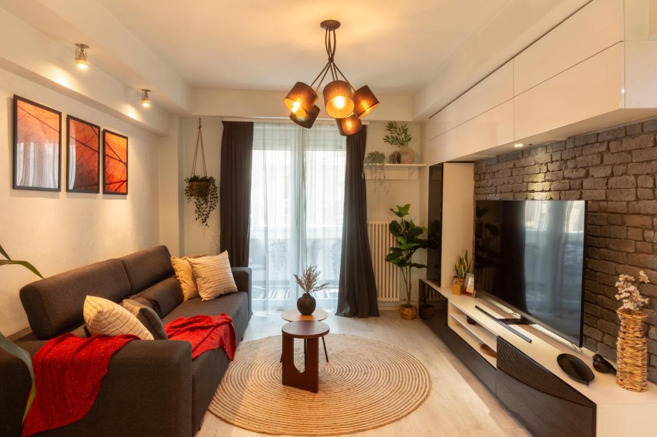 בוקרשט Modern 1Br Apt In The Old Town: The Perfect Choice מראה חיצוני תמונה