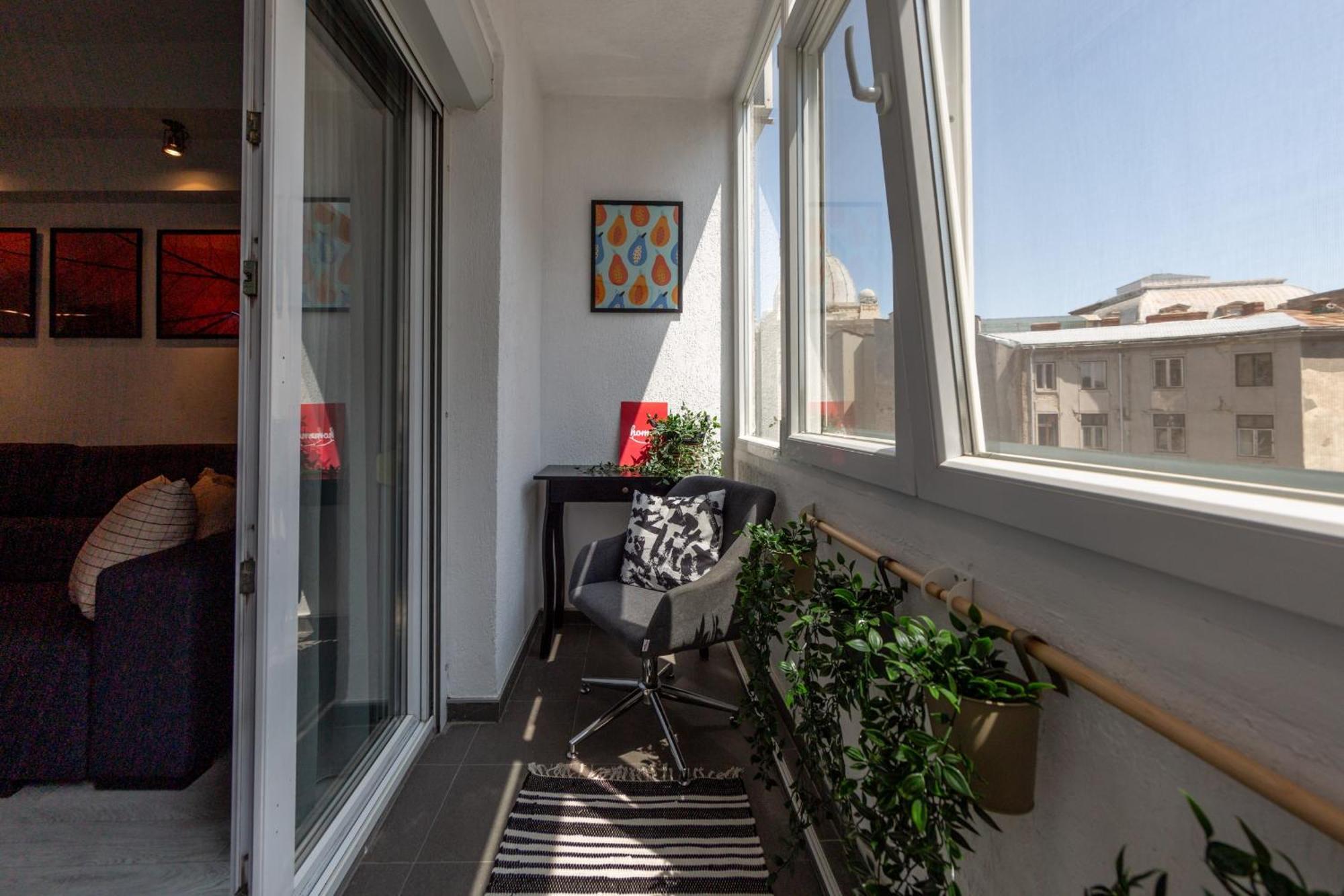 בוקרשט Modern 1Br Apt In The Old Town: The Perfect Choice מראה חיצוני תמונה