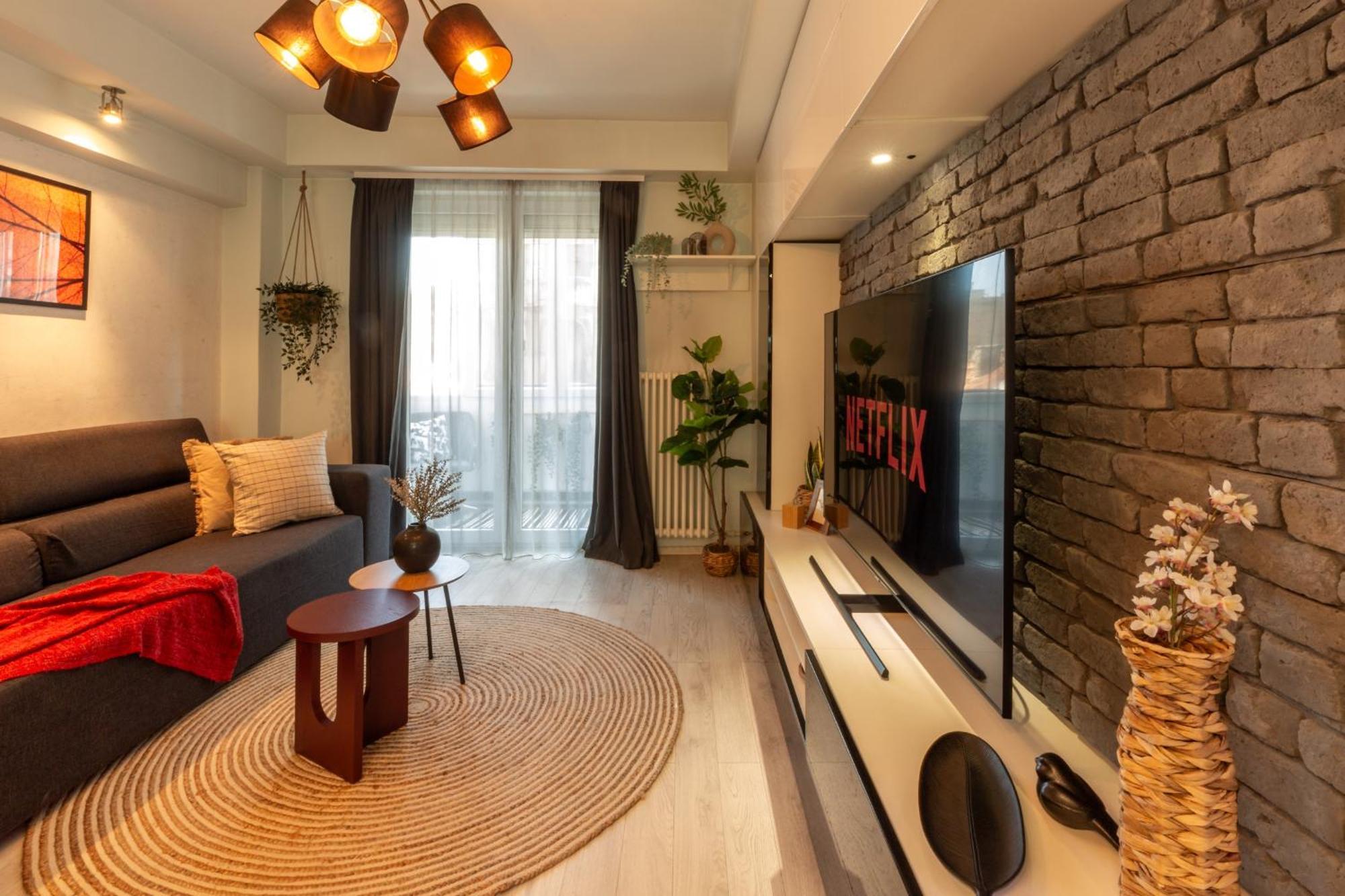 בוקרשט Modern 1Br Apt In The Old Town: The Perfect Choice מראה חיצוני תמונה